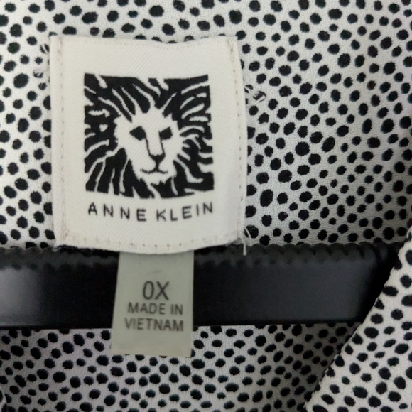 Tunic - Picture 3 of 3